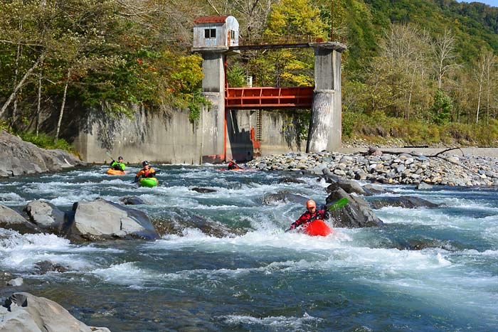 沙流川アッパーのダウンリバー