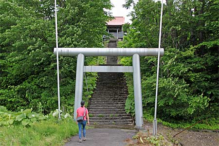 鷹泊神社