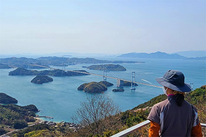 亀老山展望公園から眺める来島海峡大橋