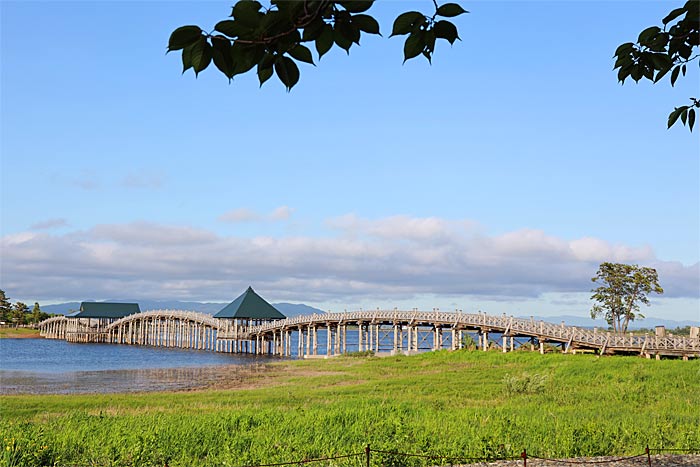 鶴の舞橋