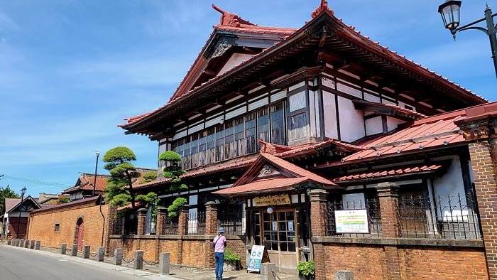 太宰治記念館「斜陽館」