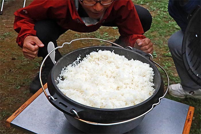 キャンプ飯