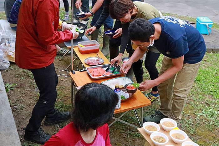 キャンプ飯