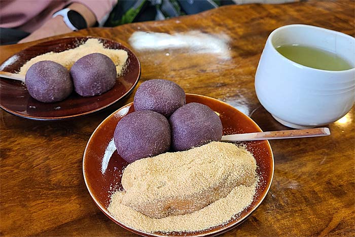 澤屋の粟餅