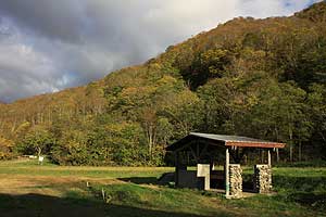 熊戻野営場